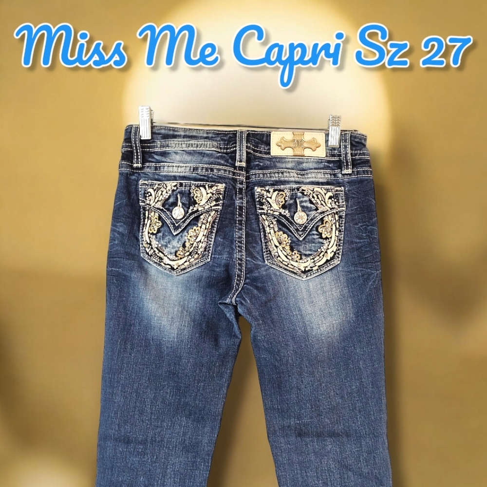 Miss Me Women's Capri Sz 27